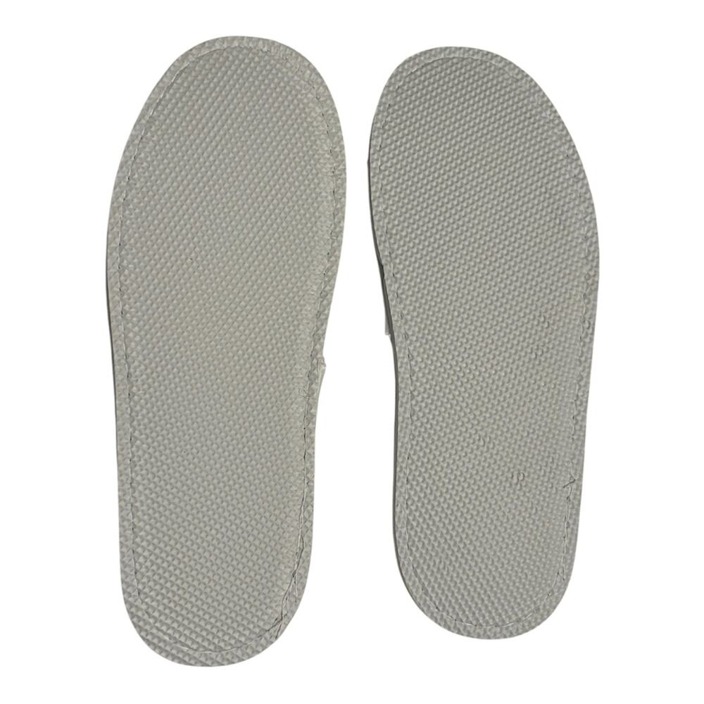 White and gold MSC Yacht Club slip-on slippers - Picture 4 of 4